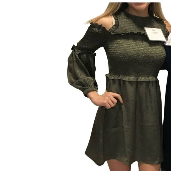 NEW STORIA Olive Green Cold Shoulder Balloon Sleeves Ruffle Mini Dress Medium - Picture 2 of 11